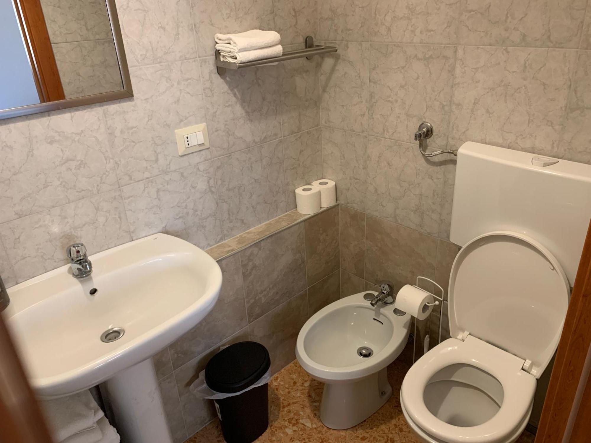 Daniele Rooms Arezzo Ngoại thất bức ảnh